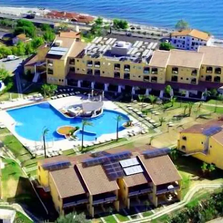 Relais Capo Spulico Üdülőpark 4*